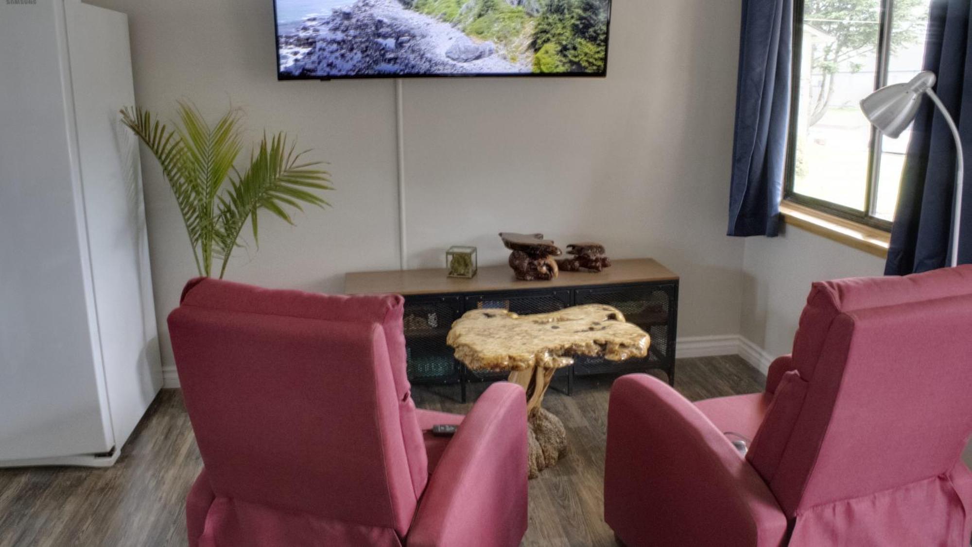 Private Home - Playground, Jumping Mat, Bbq, Darts, Firepit, Gazebo, 4 Smart Tvs, White Cotton Bedding, - The Redwood Cul-De Sac Beach Retreat كريسينت سيتي المظهر الخارجي الصورة
